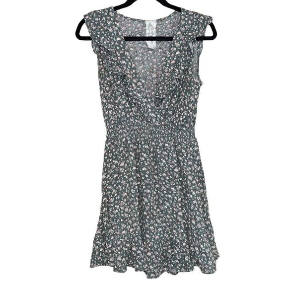 SADIE & SAGE Green Floral Dress W/ Elastic Waist Size Medium - Picture 1 of 5